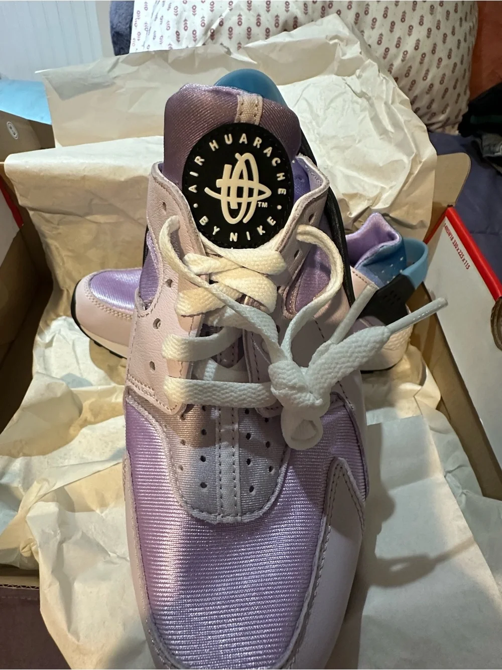 Nike Women's Lavender and White Huarache-Style Athletic Sneakers